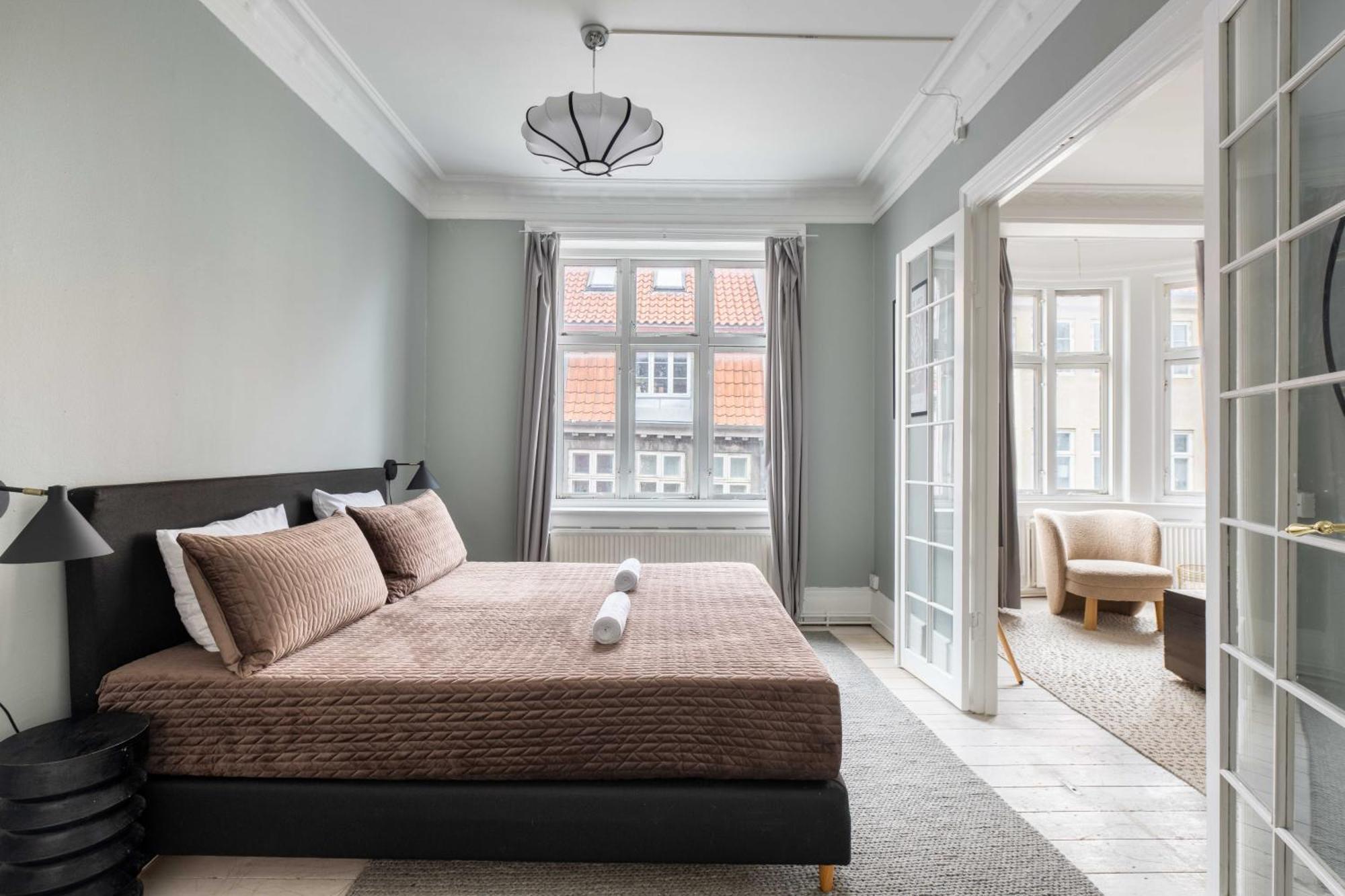 Super 2br In Old Town Apartment *