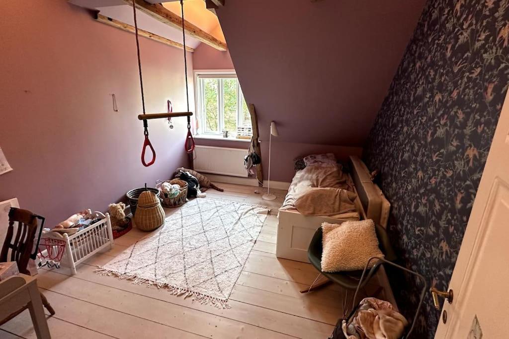 Huvilat Luxurious, Private, Centrally-located Mansion Kööpenhamina