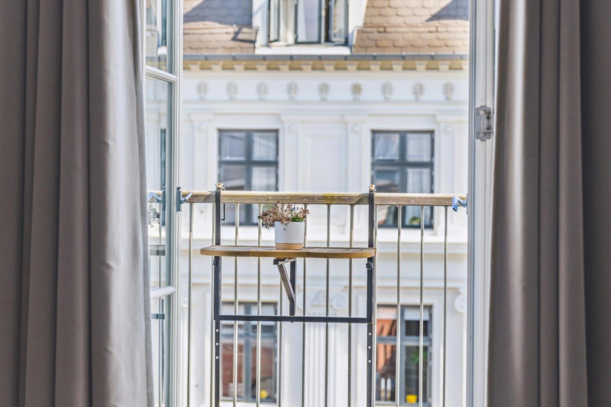 2br M Privat Balkon - K *