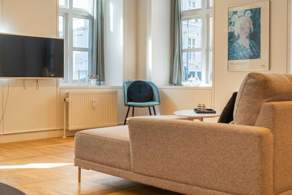 Apartment 120m2 Near Culture Icons - Historic Fredericiagade