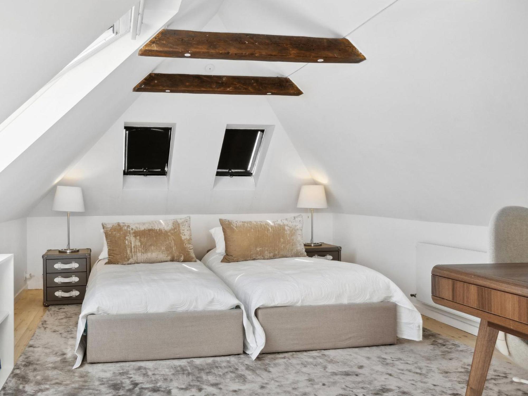 Sanders Swan - Marvellous Close To The Center Of Hébergement de vacances *