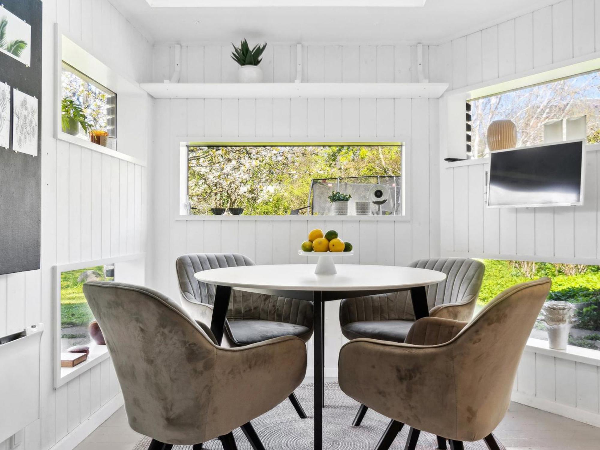 Sanders Swan - Marvellous Close To The Center Of Holiday home Copenhagen