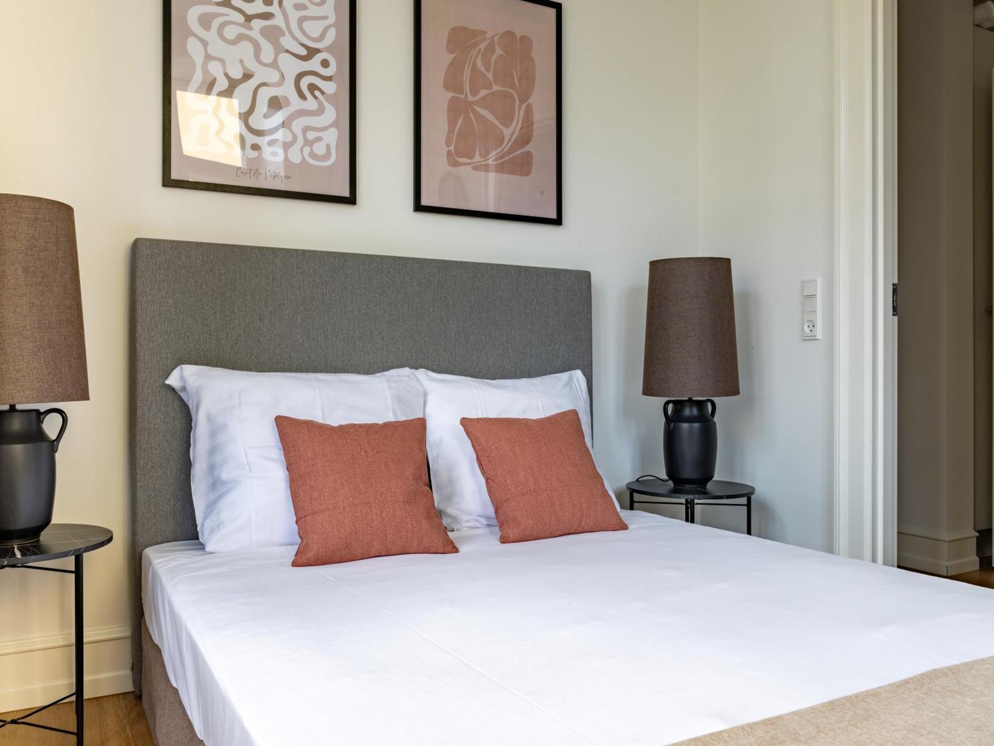 Sanders Shield - 3 Bedroom With Balcony