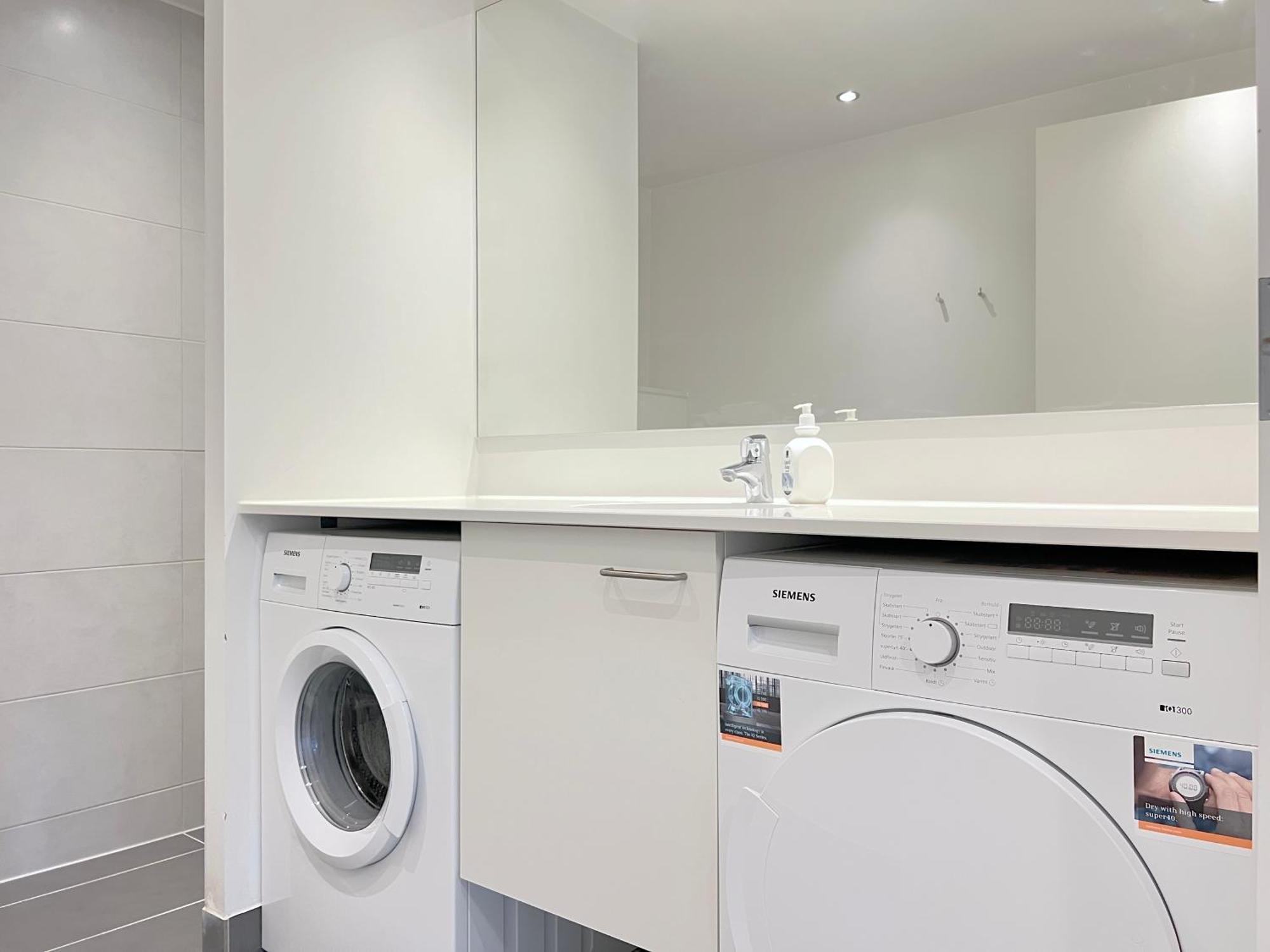 3 Bedroom At Margretheholmsvej With Balcony Near The Opera House And The Center 2 Apartamento Copenhague
