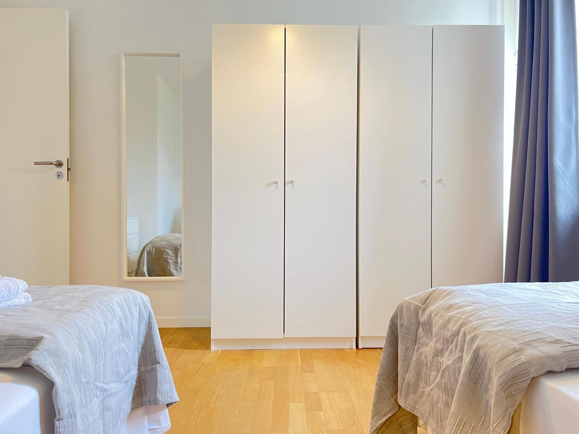Huoneisto 3 Bedroom At Margretheholmsvej With Balcony Near The Opera House And The Center 2