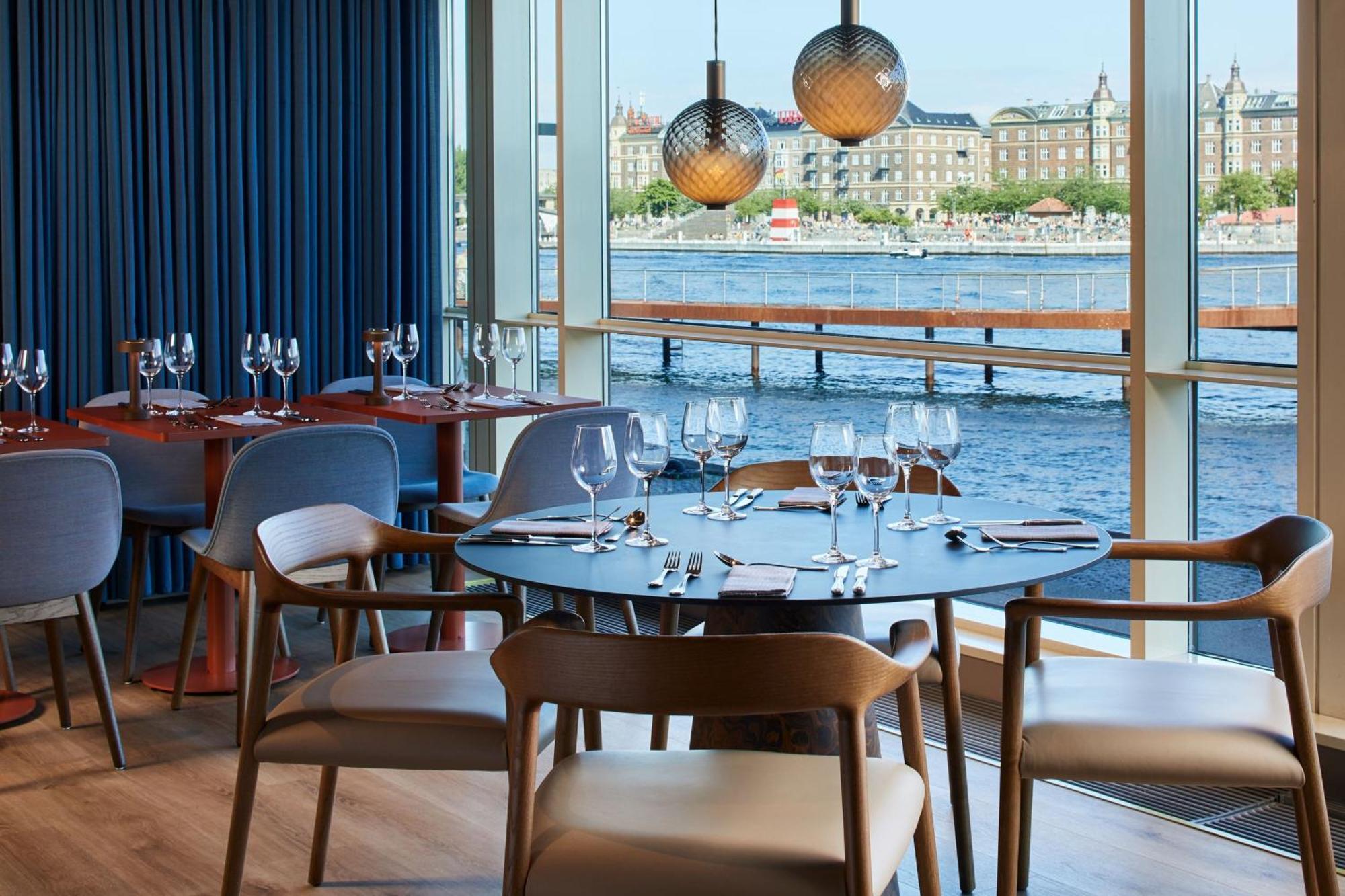 Hotel Marriott 5*