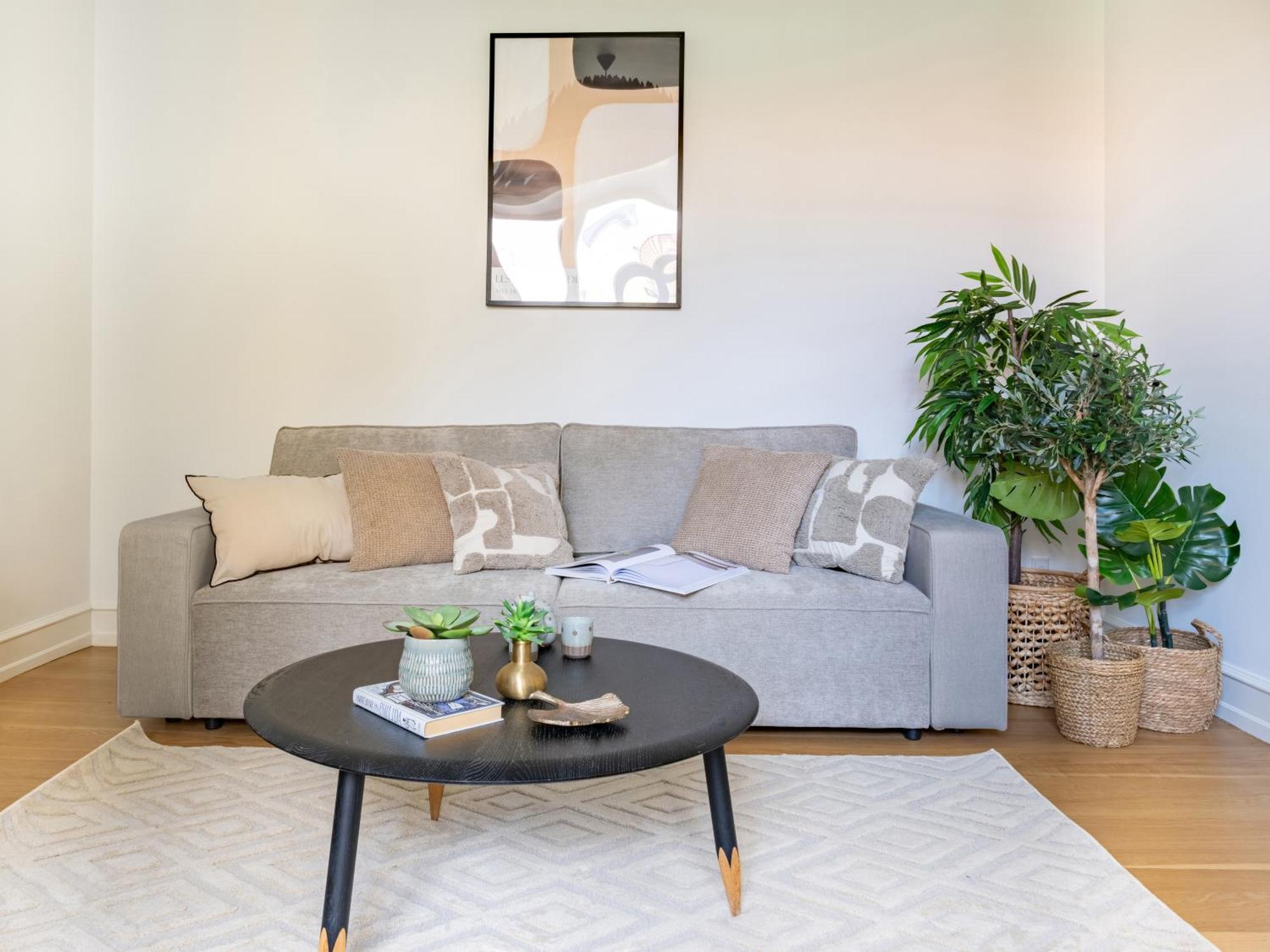Sanders Shield - 3 Bedroom With Balcony *