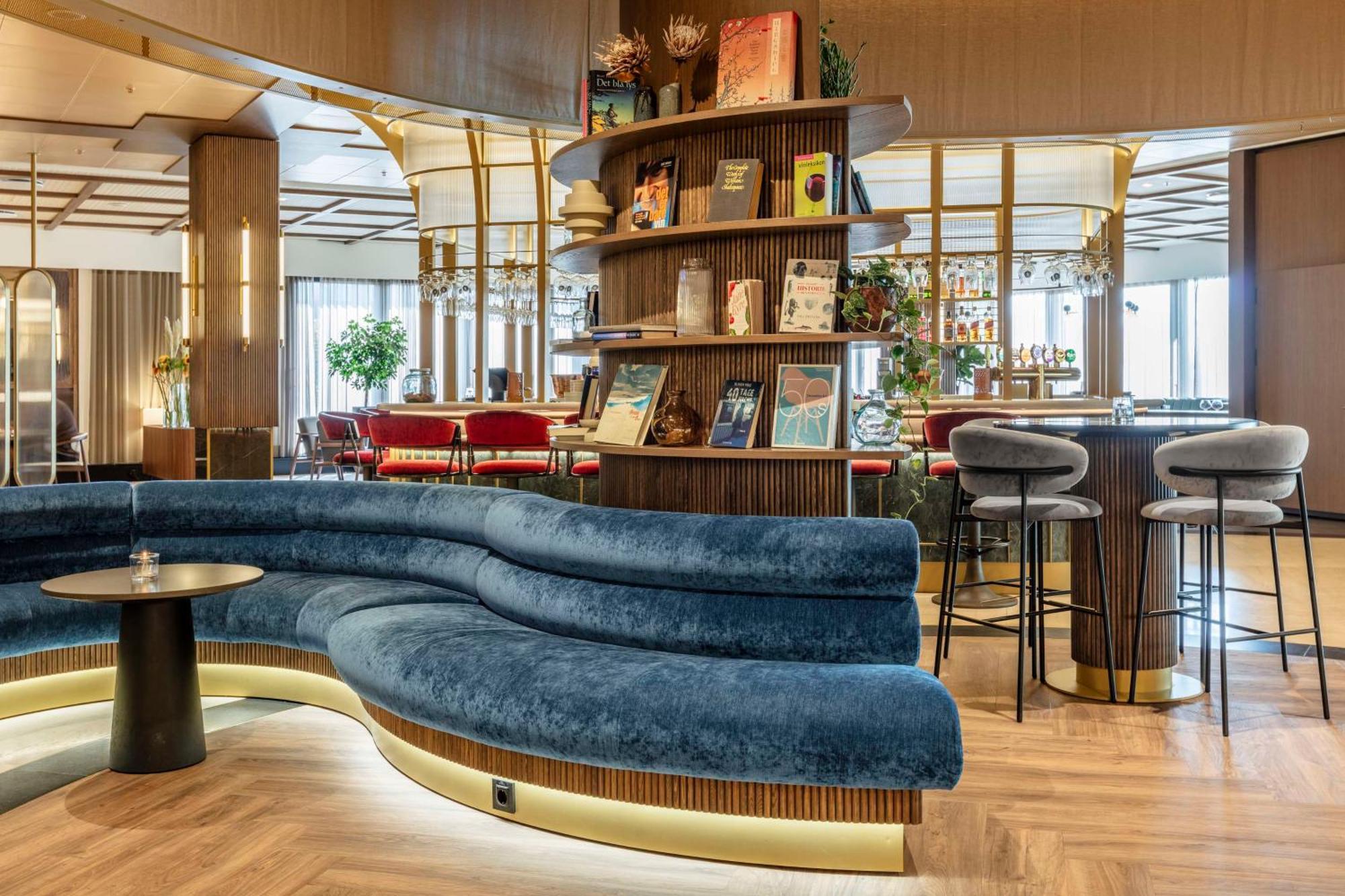 Radisson Blu Scandinavia Hotel, 4*