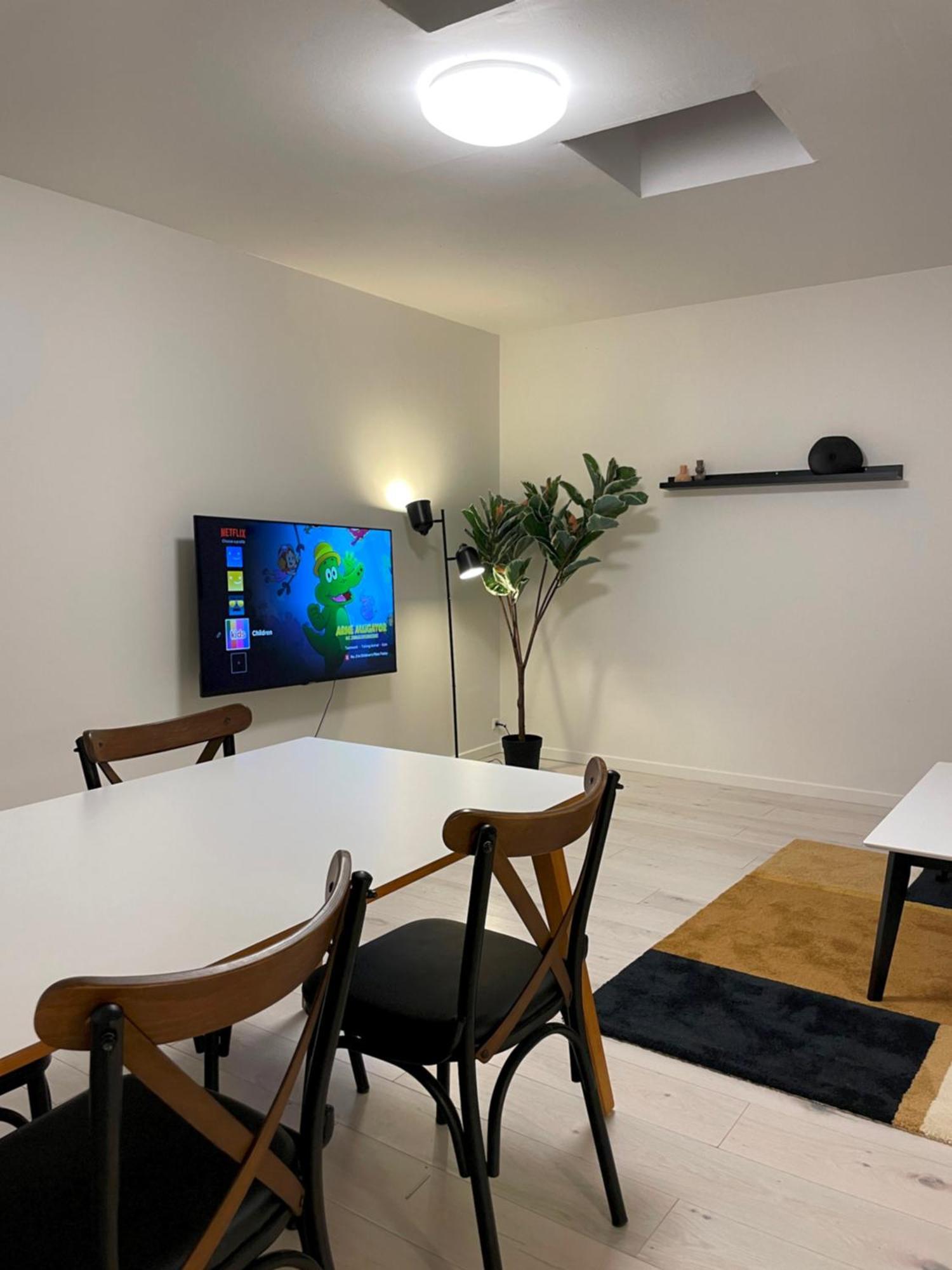 Cozy Backhouse With Large Private Garden Copenhagen