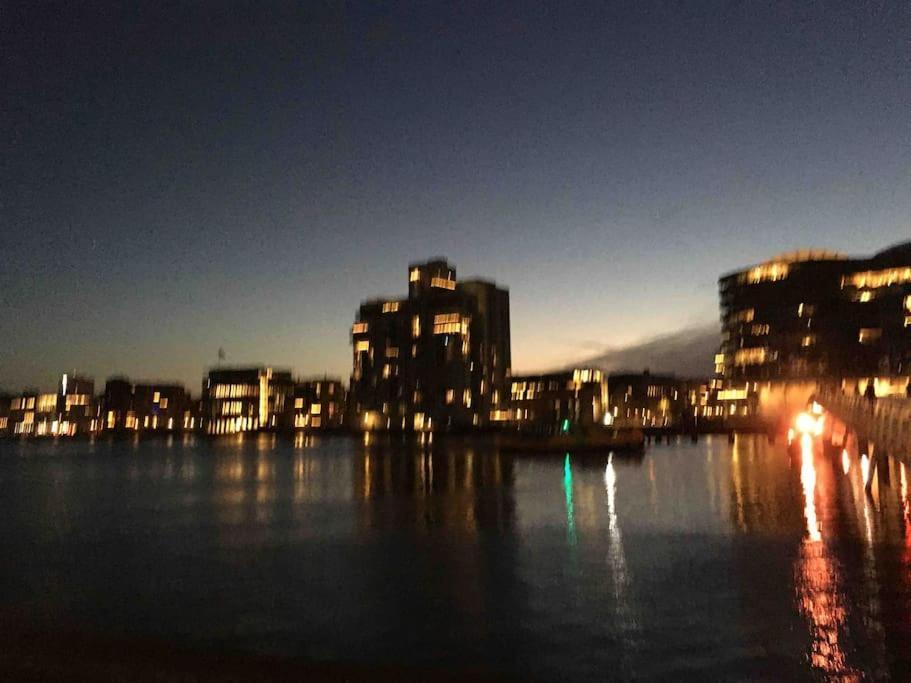 At The Waterfront * Copenhague