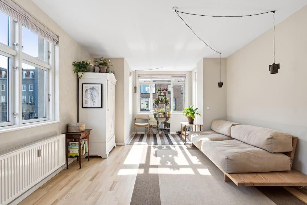 Apartment Moderne Lejlighed I *