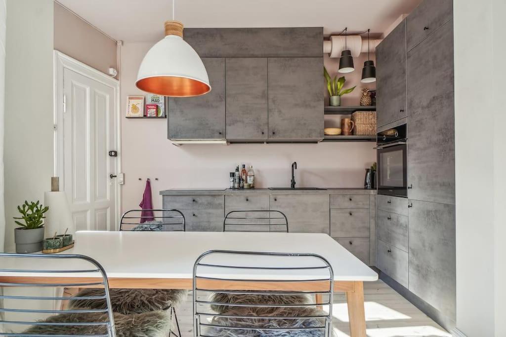 Nyistandsat 1br I Hjertet Af Norrebro København