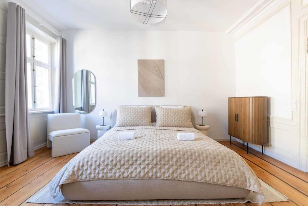 Spacious Apartment On Lively & Vibrant Street * Copenhagen