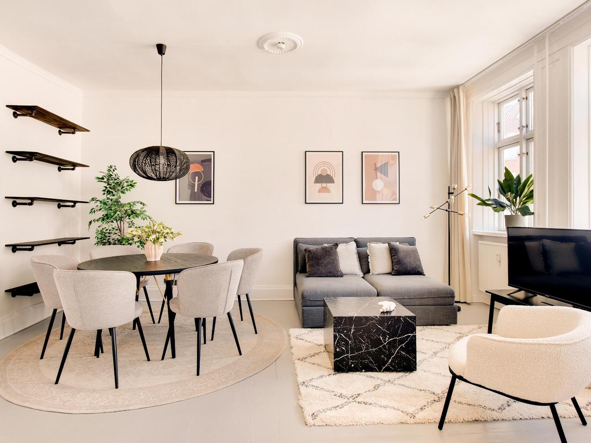 Sanders - Nimble One-bedroom In The Lovely Capital *