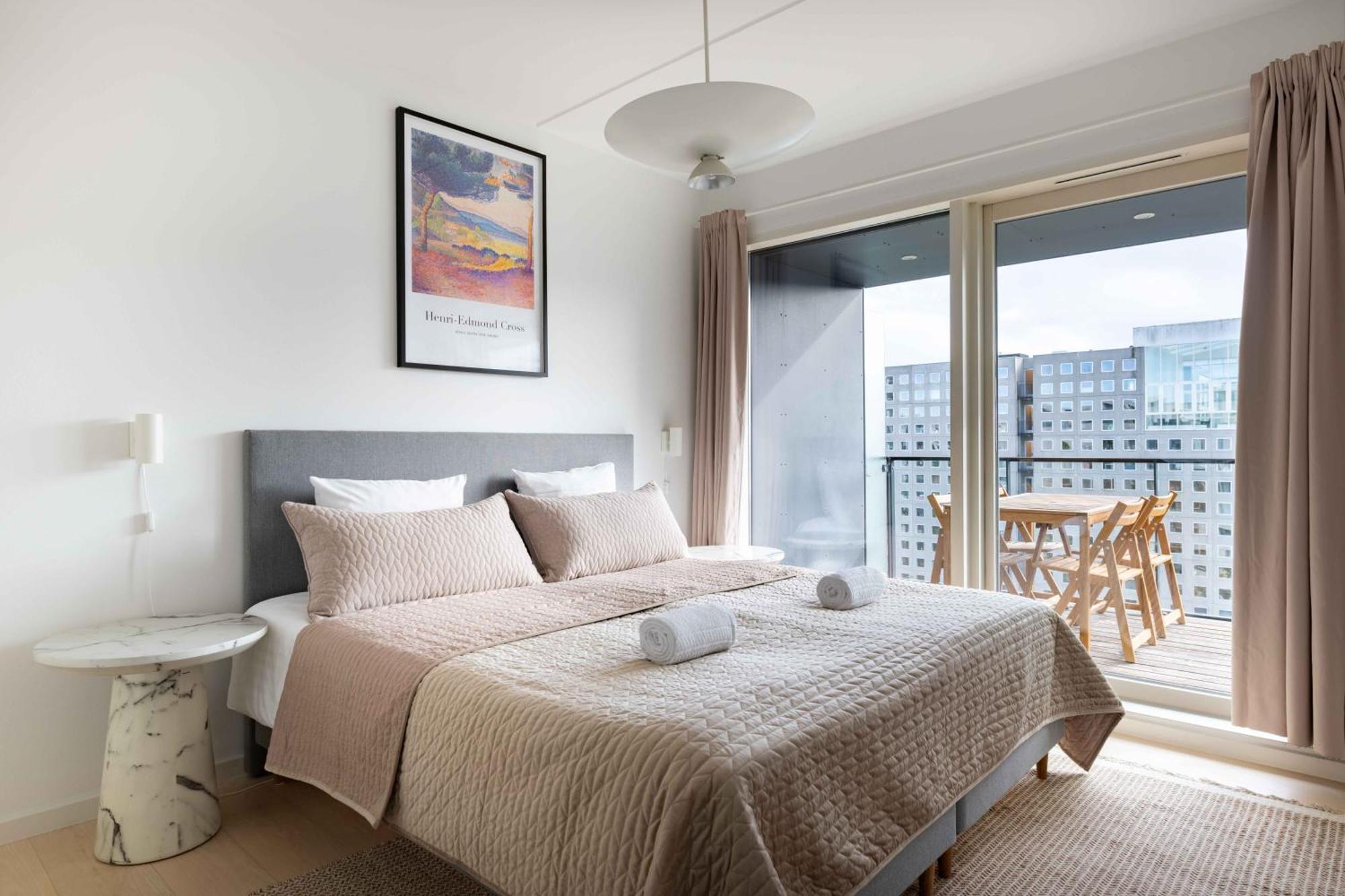 Apartamento Stylish 3Br Apartment W Two Balconies