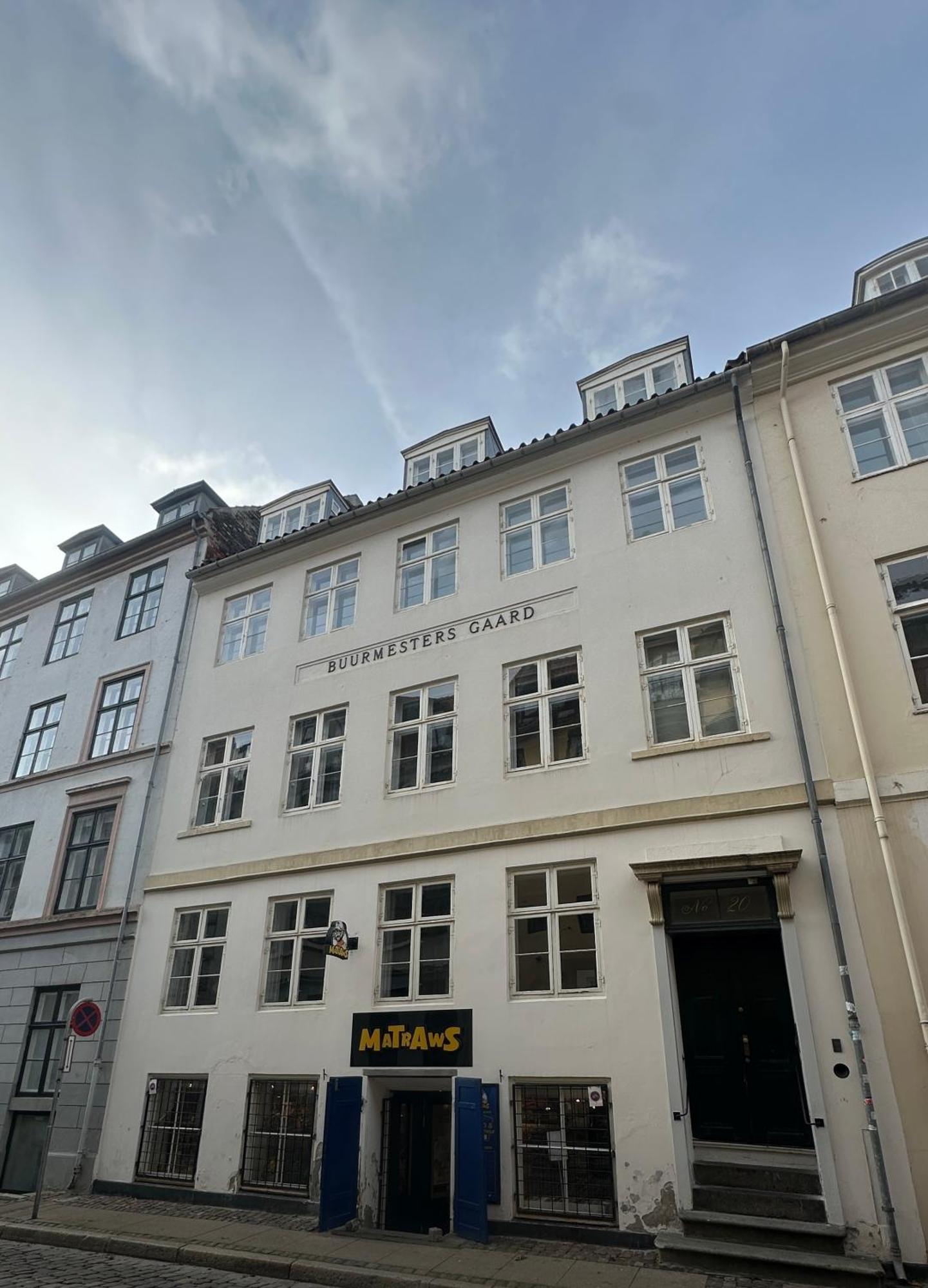 The Admirals - 1 & 2 - Carolinas København
