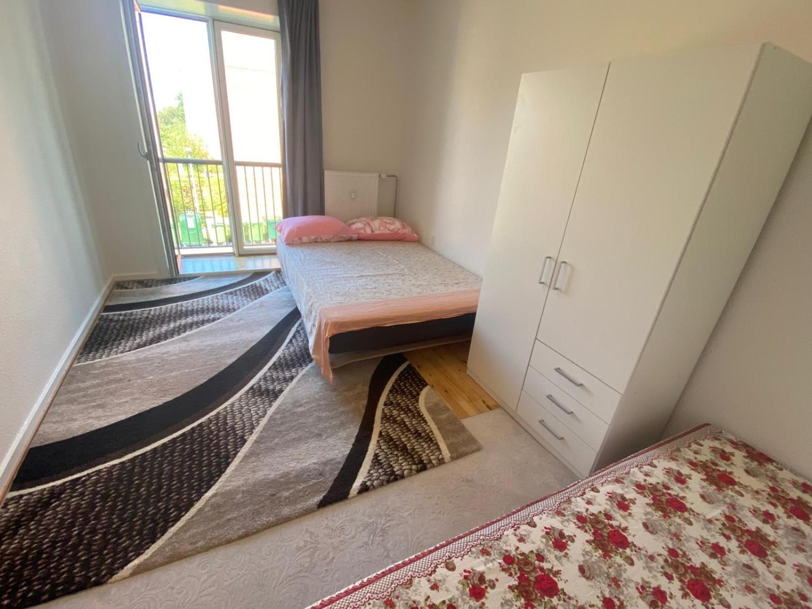 Private Double Size In A Shared Homestay *