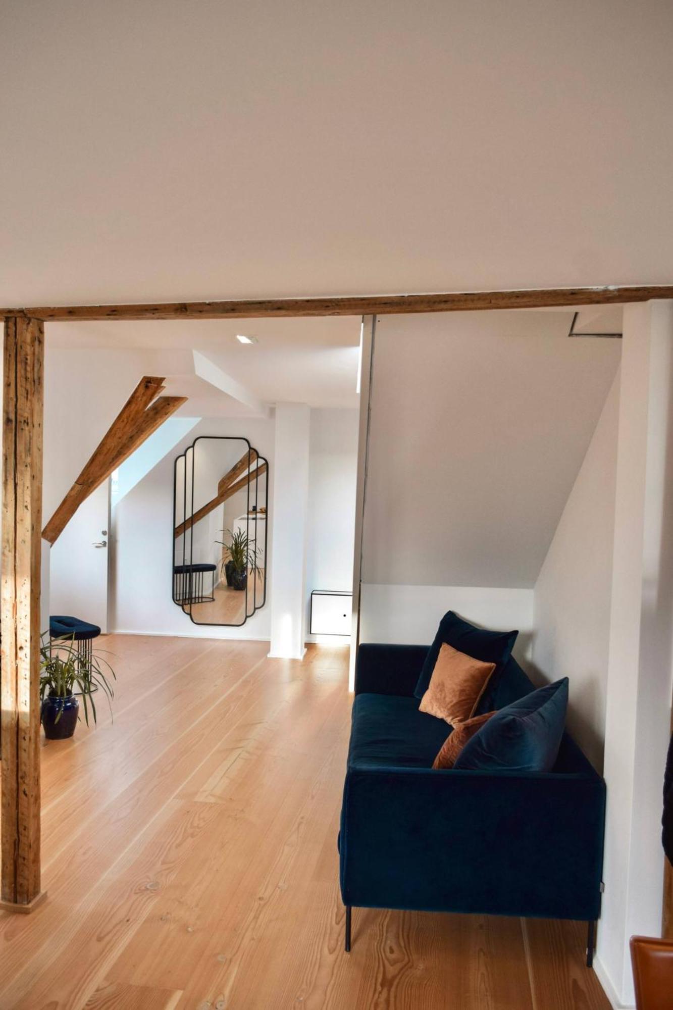 Penthouse With Private Rooftop Terrace Appartement *