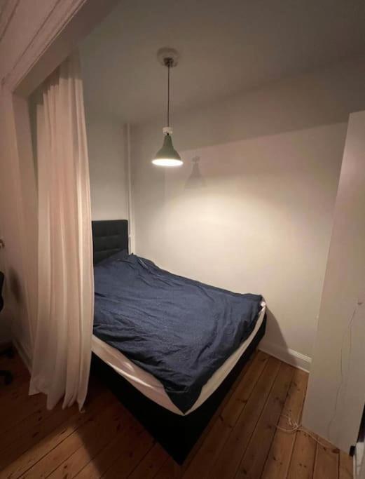 Hyggelig 1-vaerelses Lejlighed