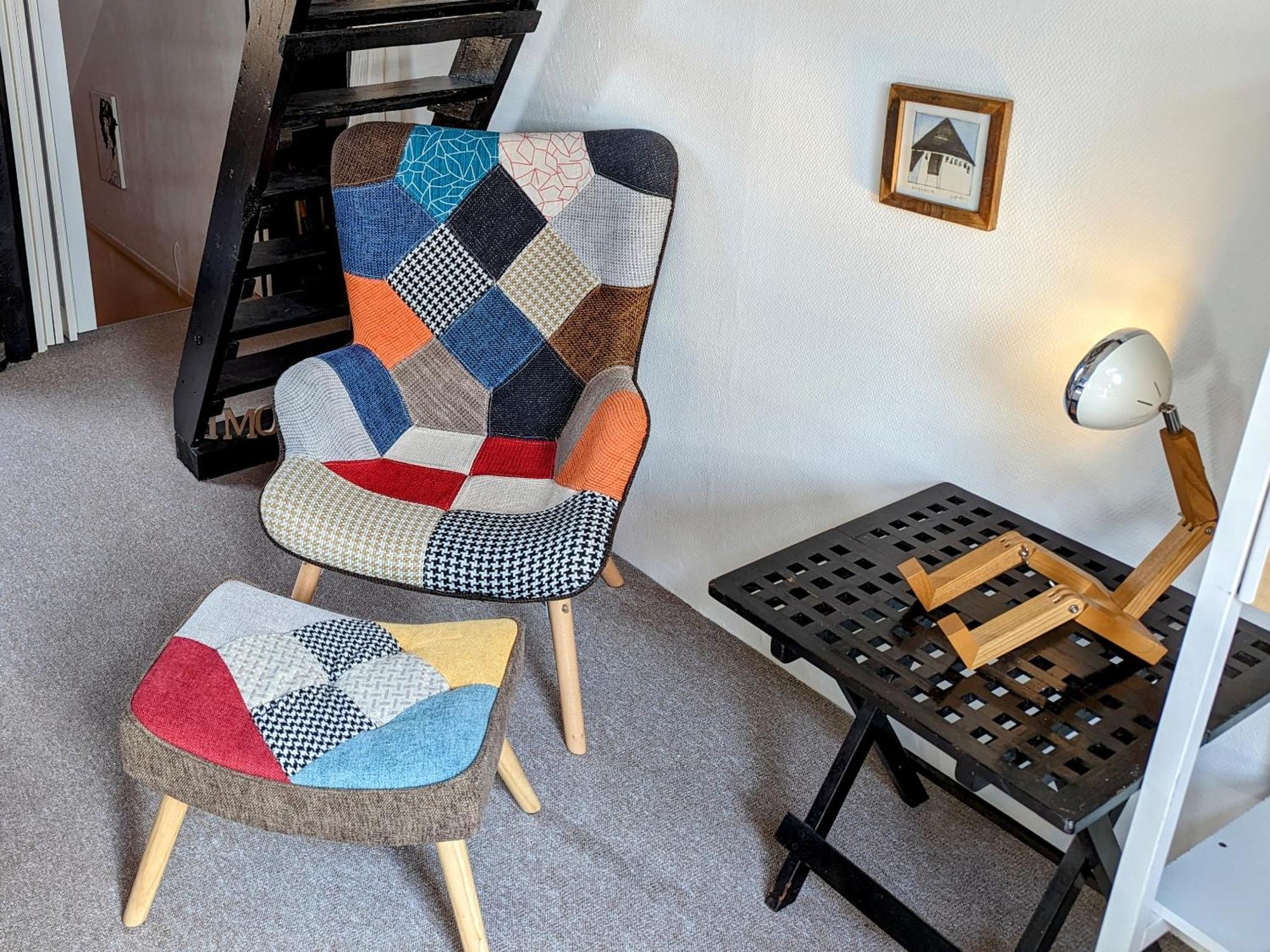 Apartment Cozy Haven - Bright Small Rooms, Easy Public Transport *