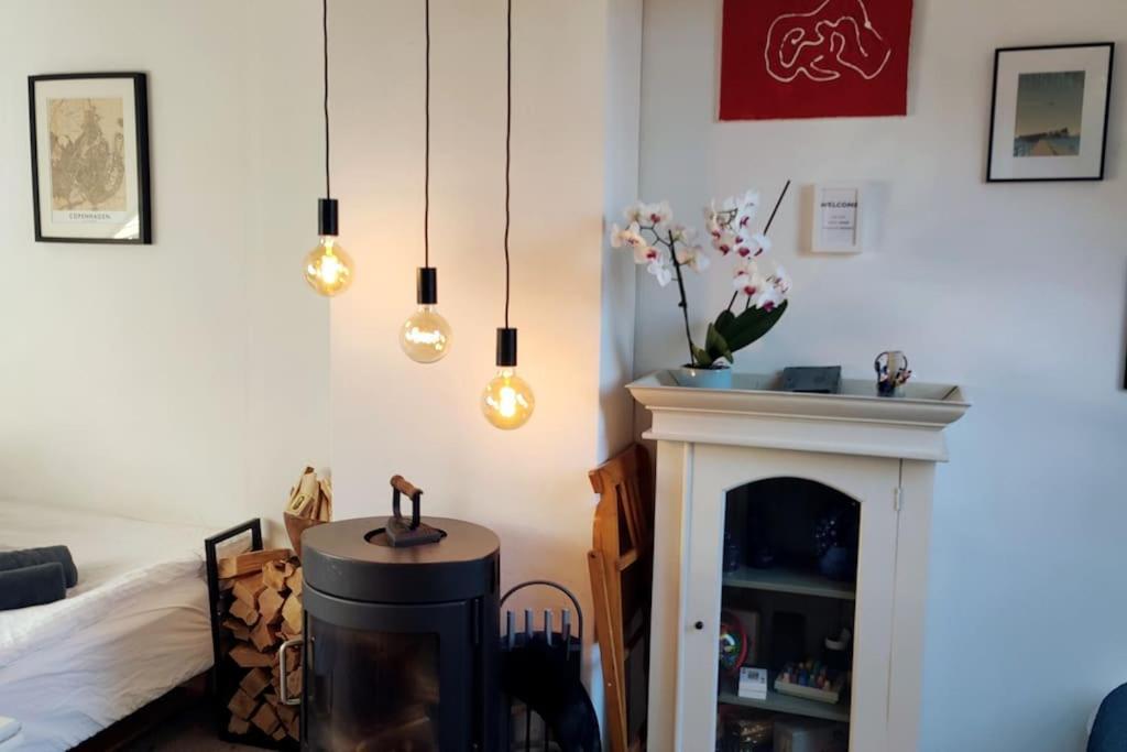 Apartment Cozy Haven - Bright Small Rooms, Easy Public Transport *