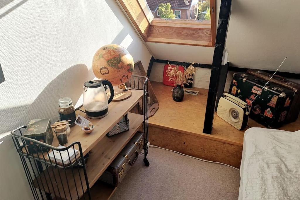 Apartment Cozy Haven - Bright Small Rooms, Easy Public Transport *