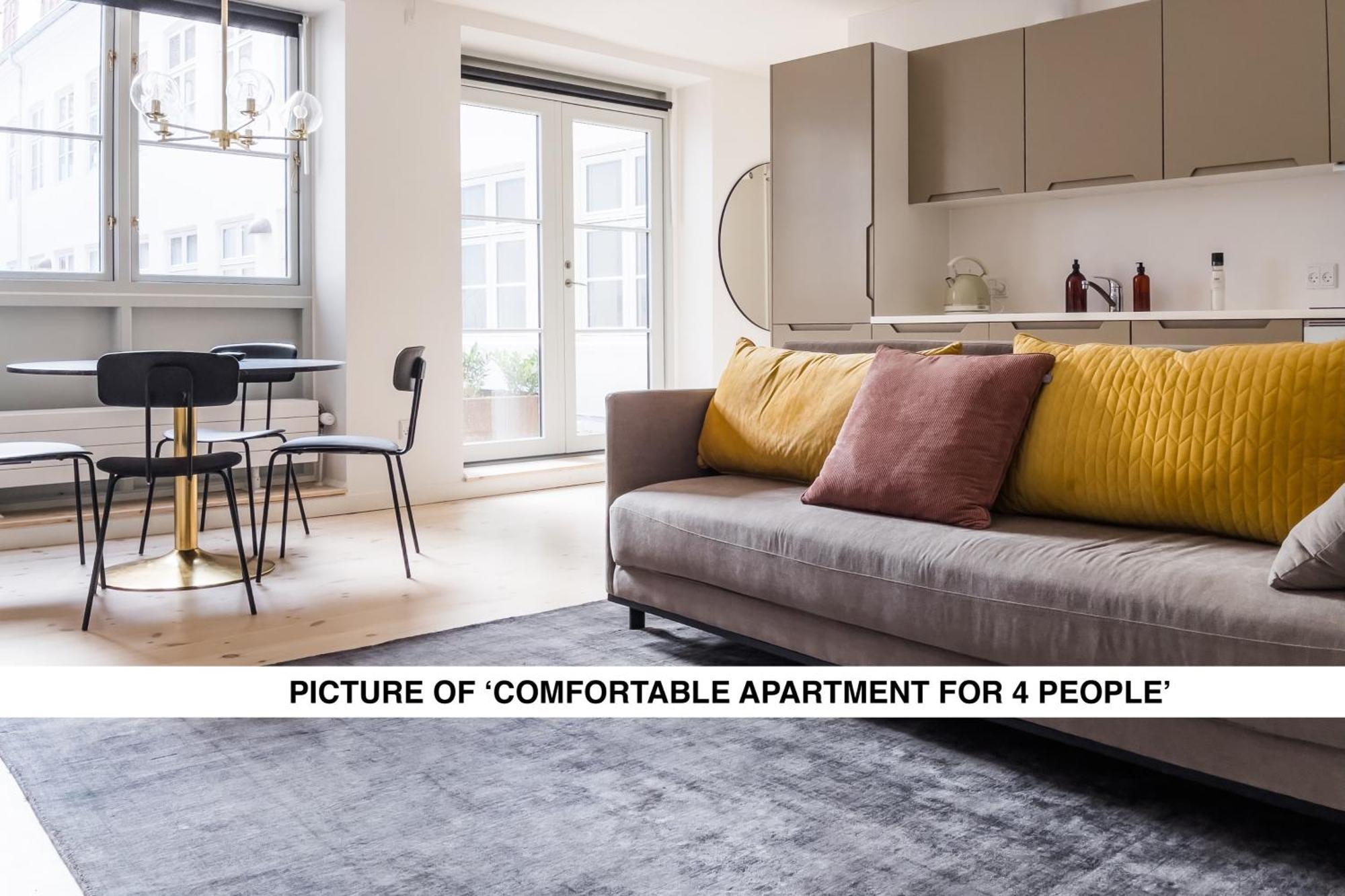 Flats On Location By Round Tower *