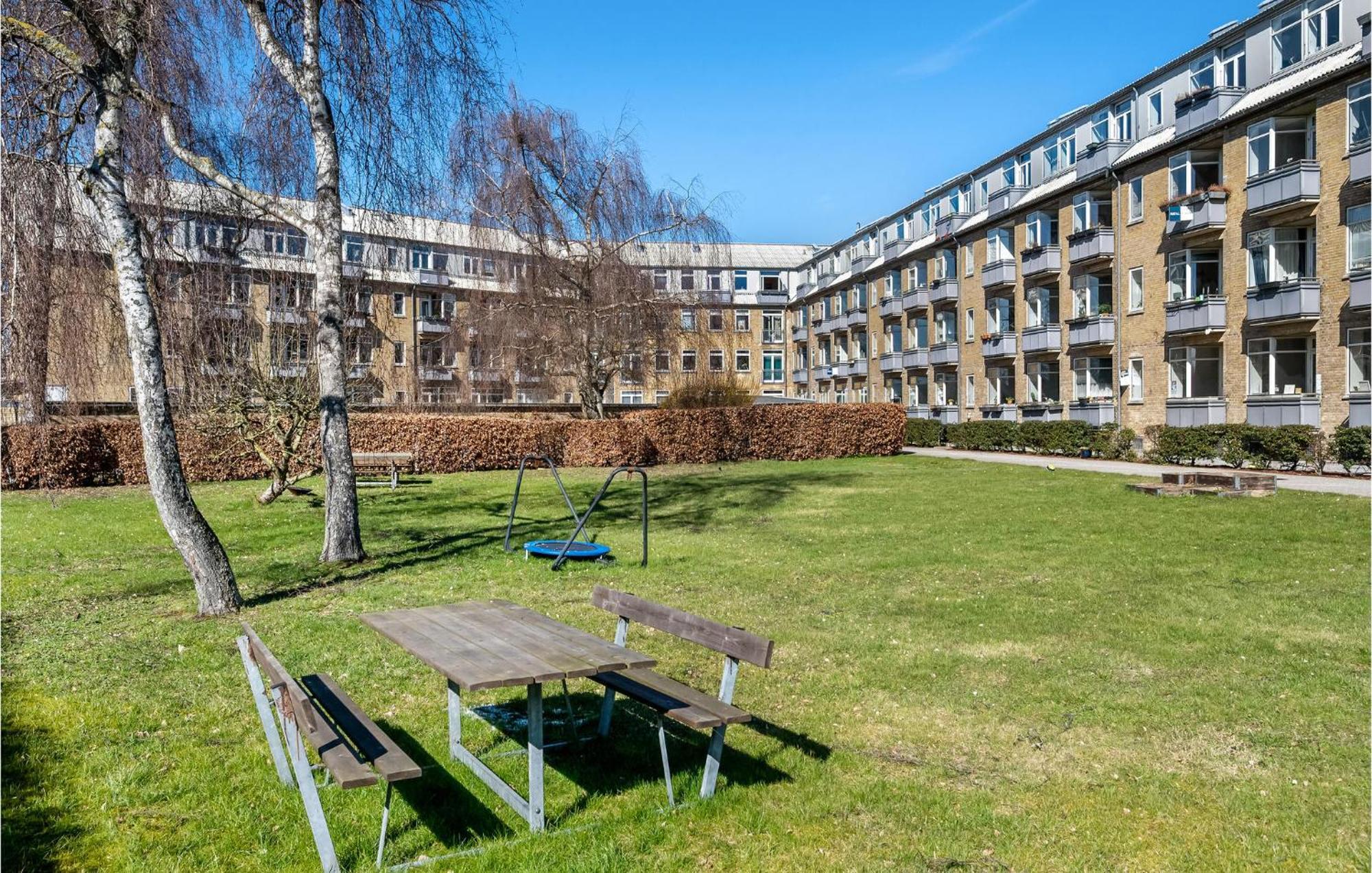 1 Bedroom Amazing In Sv Apartment