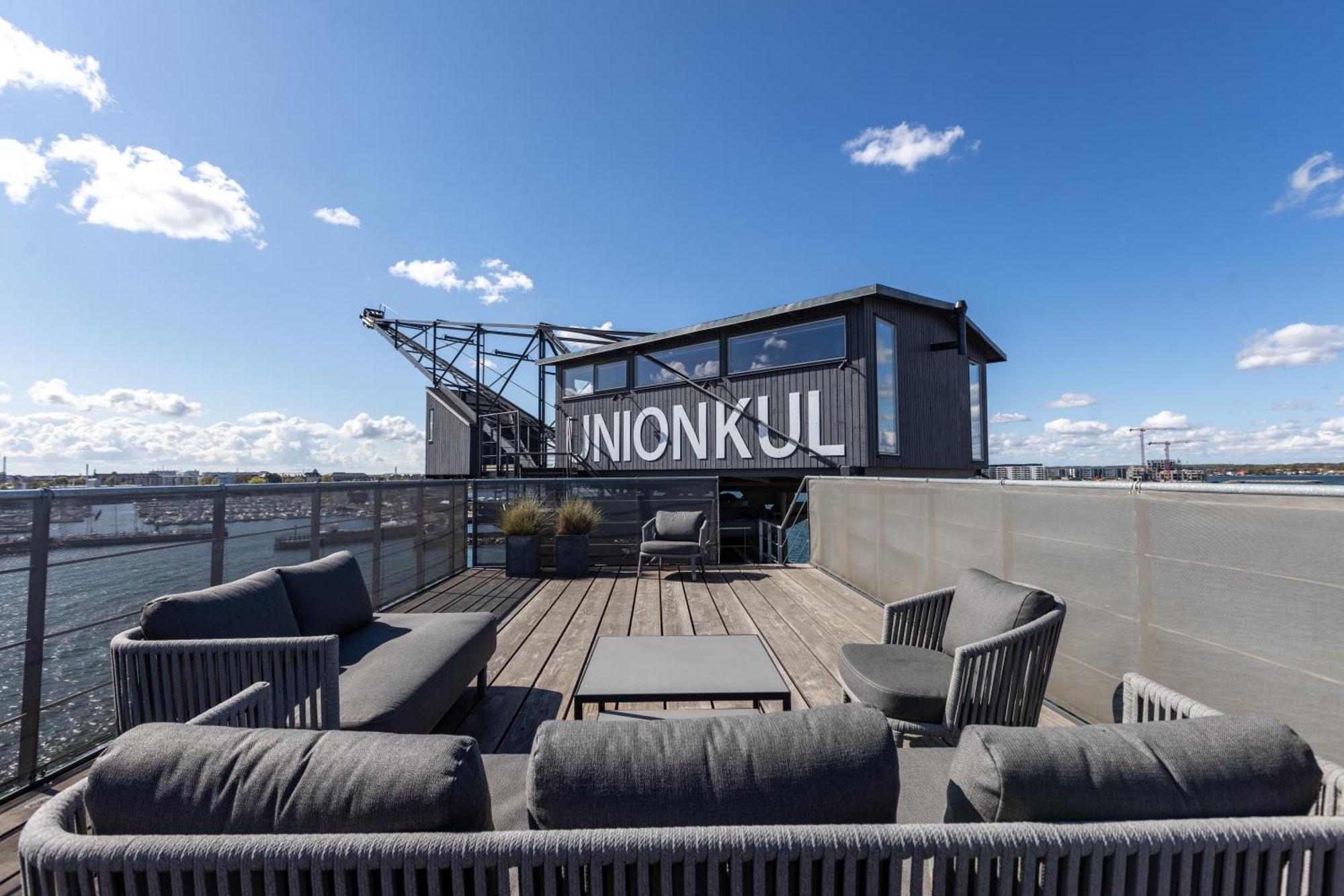 The Krane Hotel