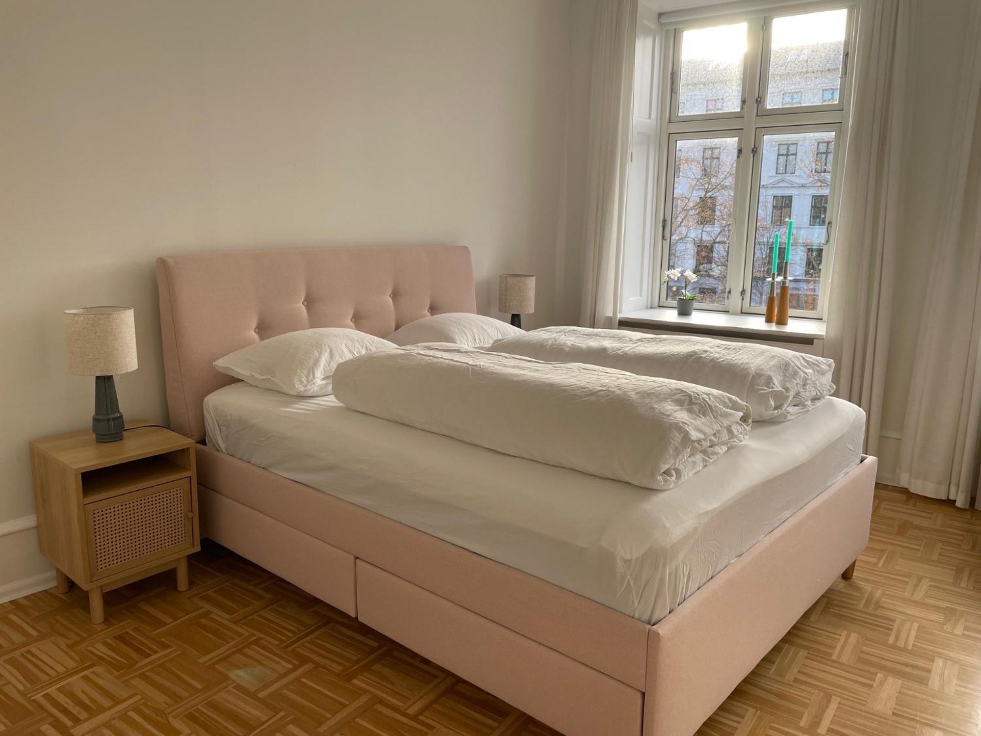 Elegant With Prime Location In Osterbro Huoneisto *