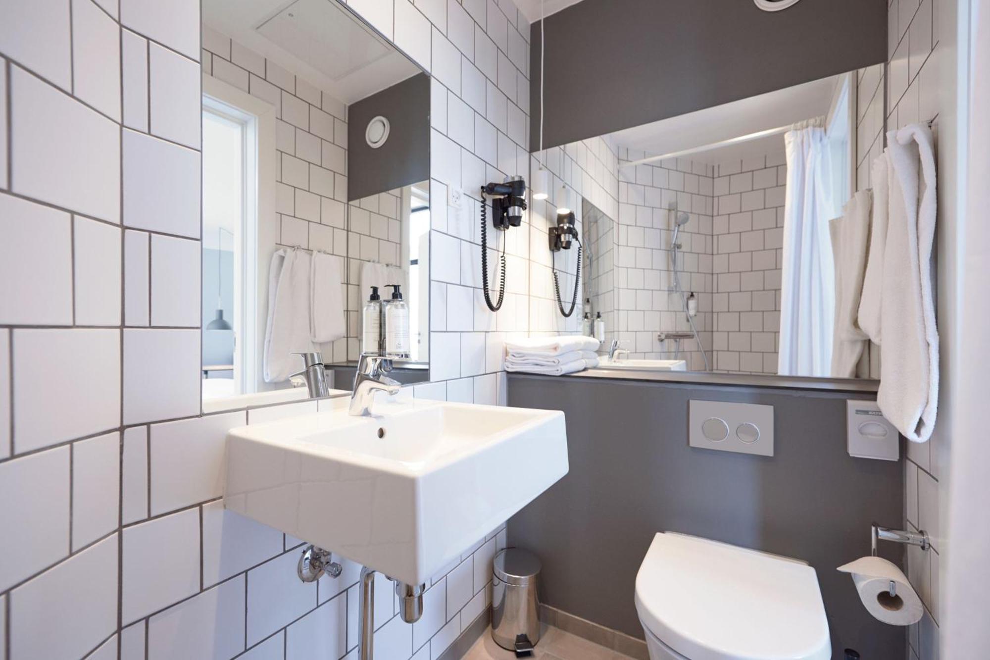 Hotel Four Points Flex By Sheraton Copenhagen City 3*