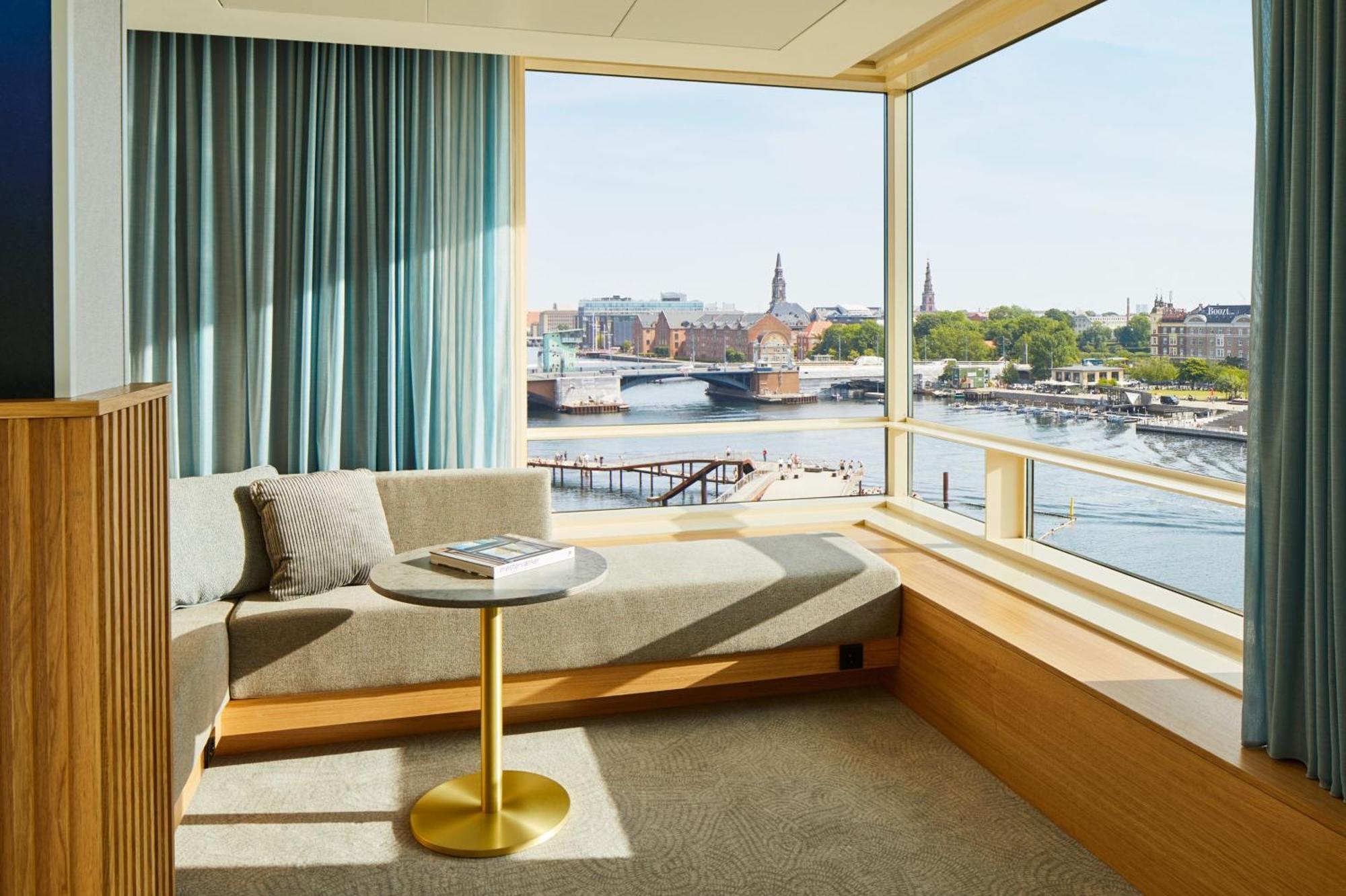 Hotel Marriott 5*