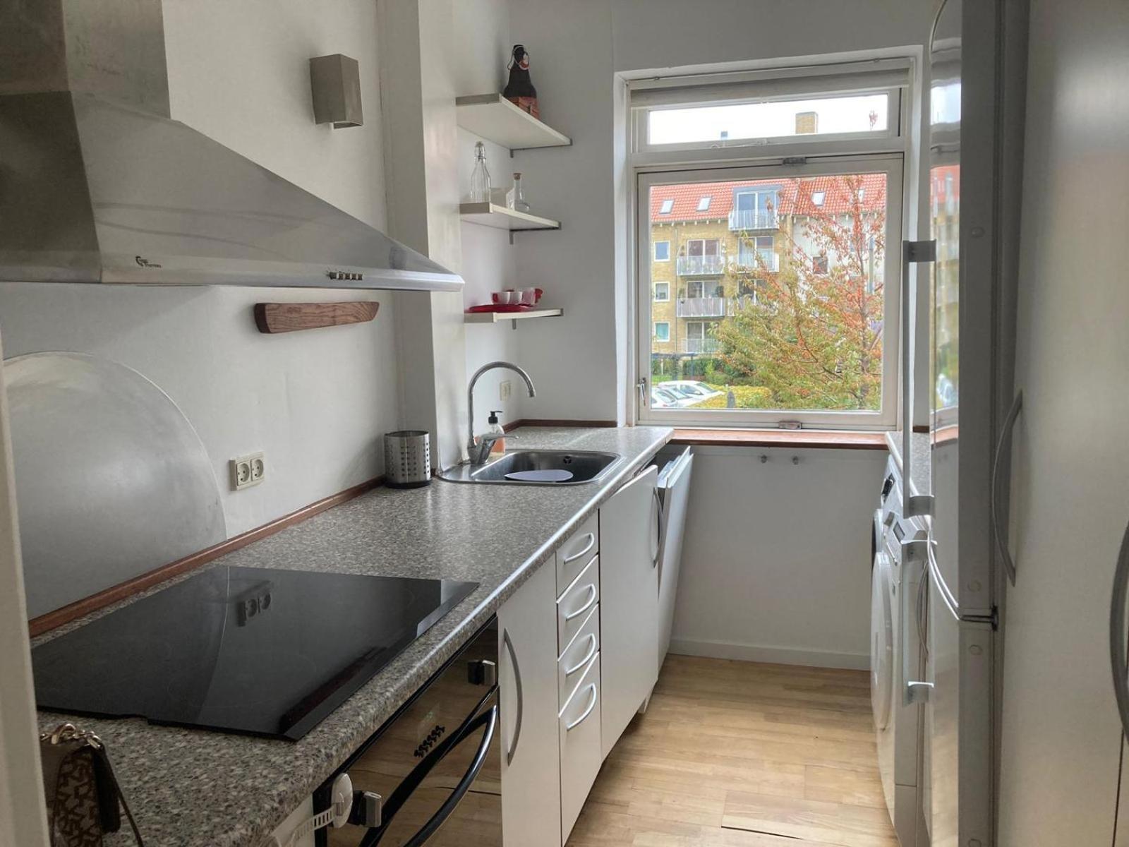 2 Bedrooms *