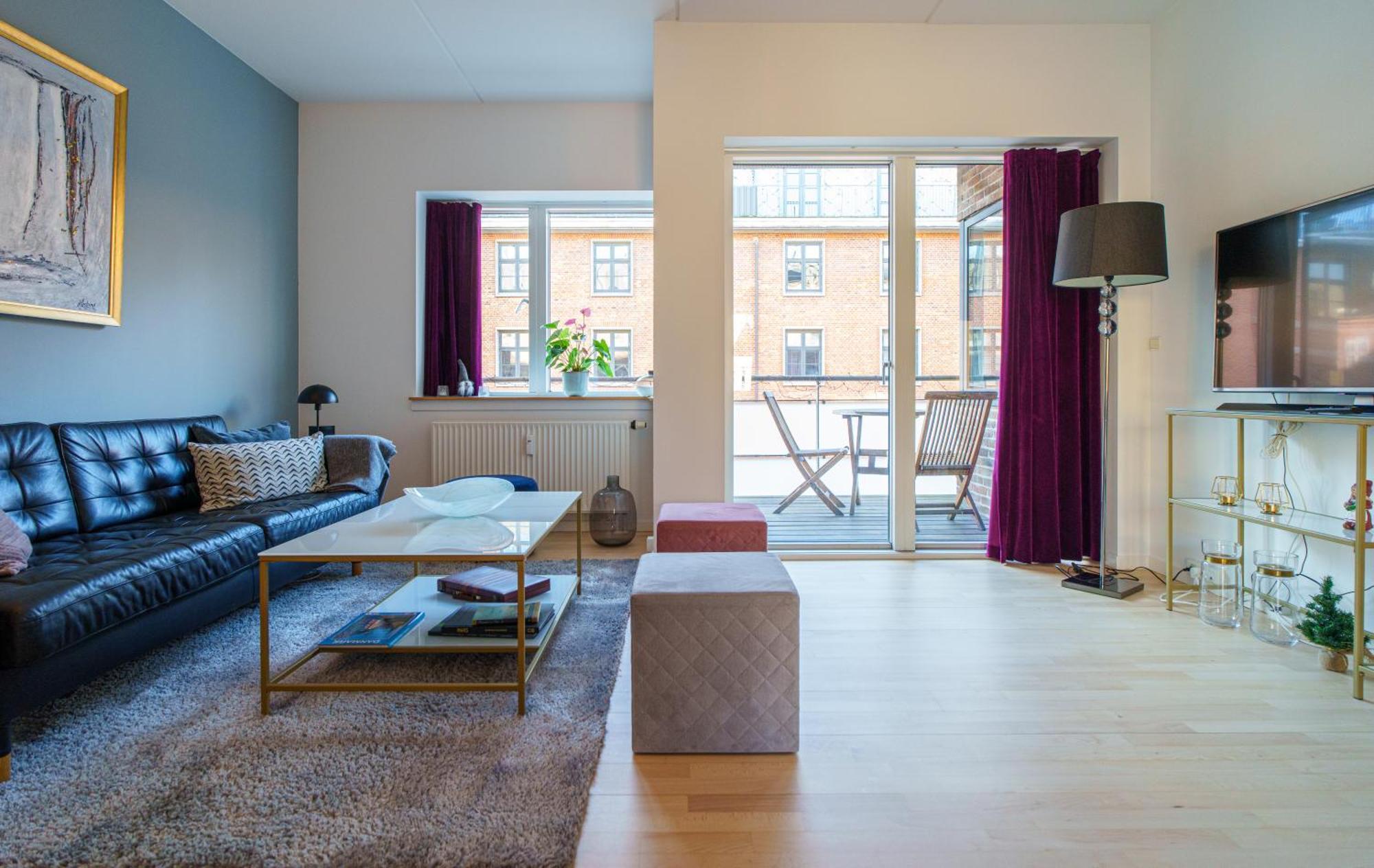 Spacious & Comfortable Near Tivoli & Metro Copenhagen
