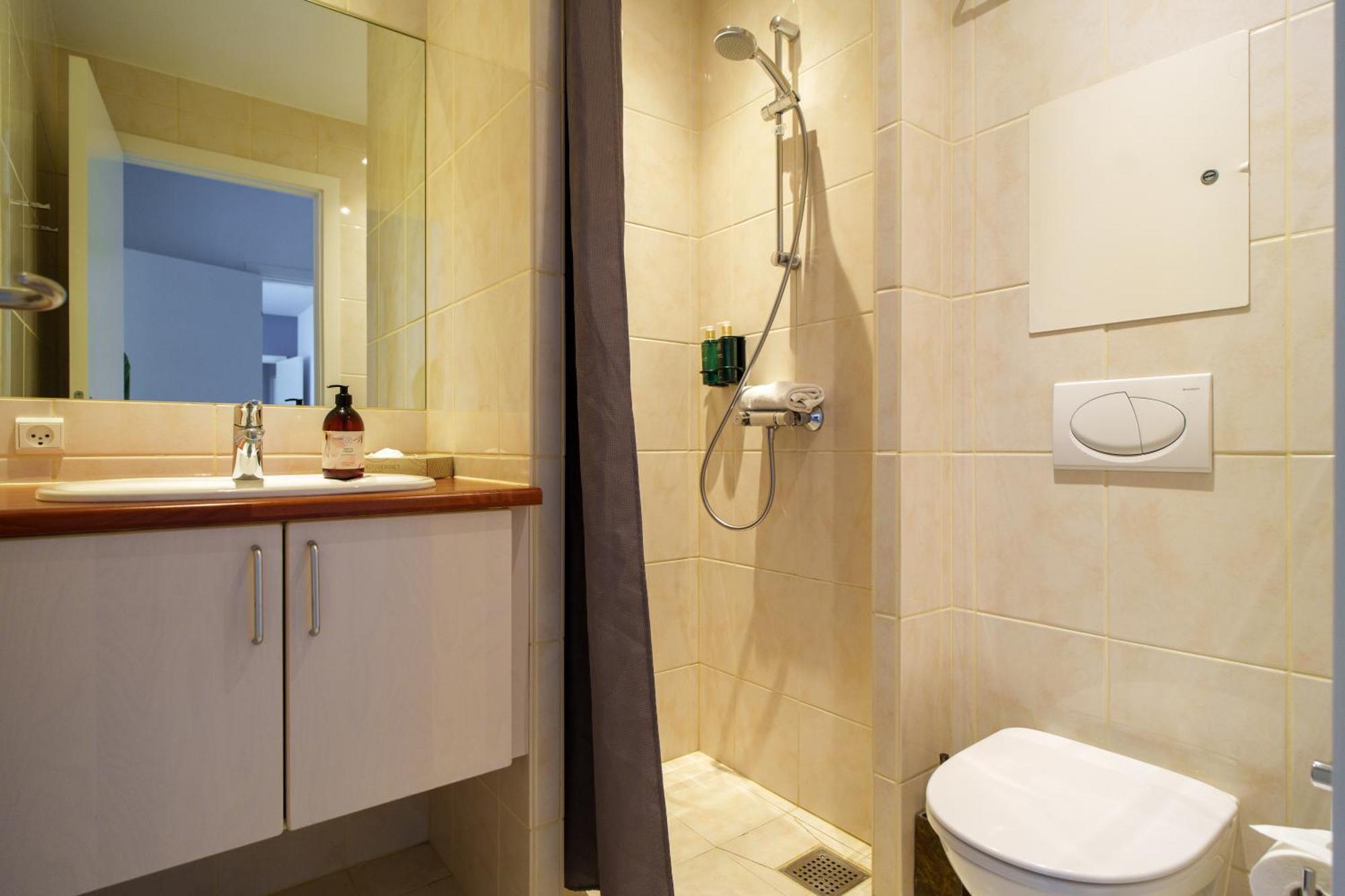 Spacious & Comfortable Near Tivoli & Metro * Copenhagen