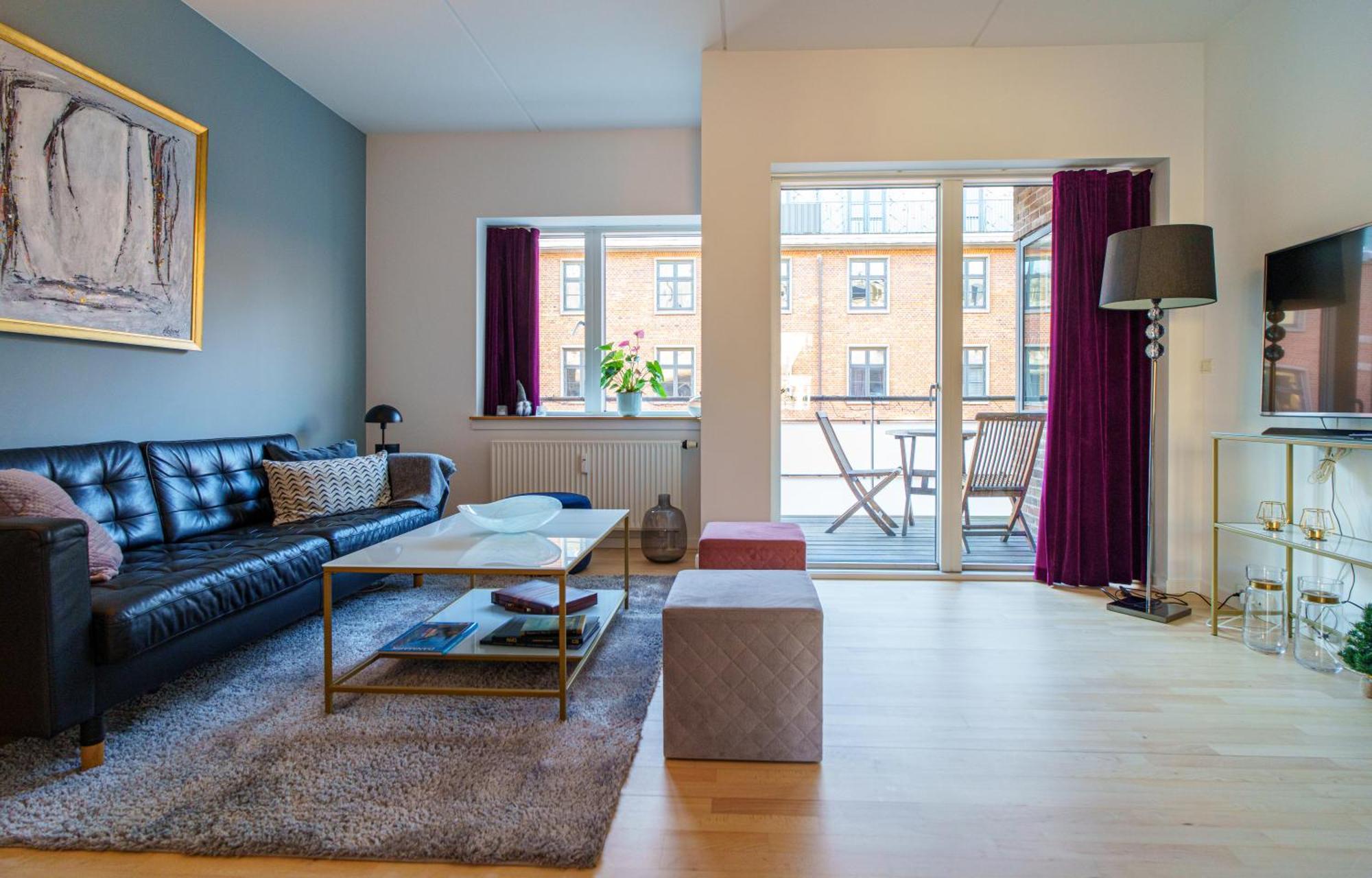 Apartment Spacious & Comfortable Near Tivoli & Metro *