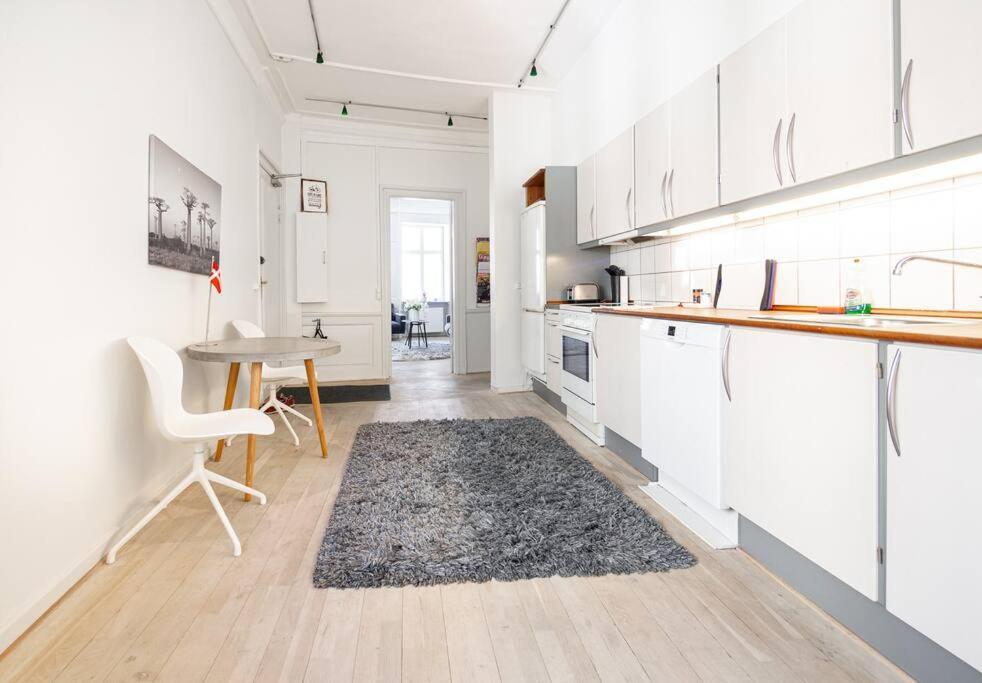 Kattesundet Charm - Historical Center Appartement *