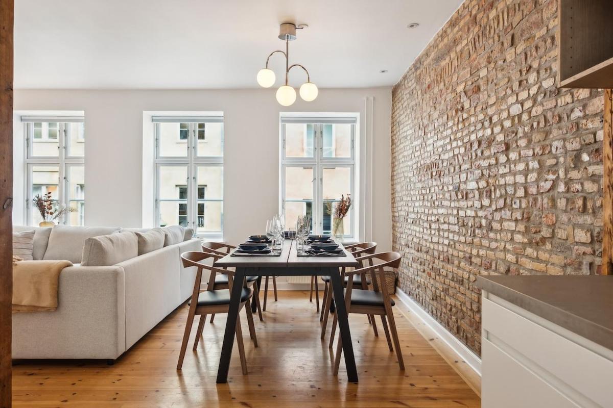 Apartment Modern In The Old Centre