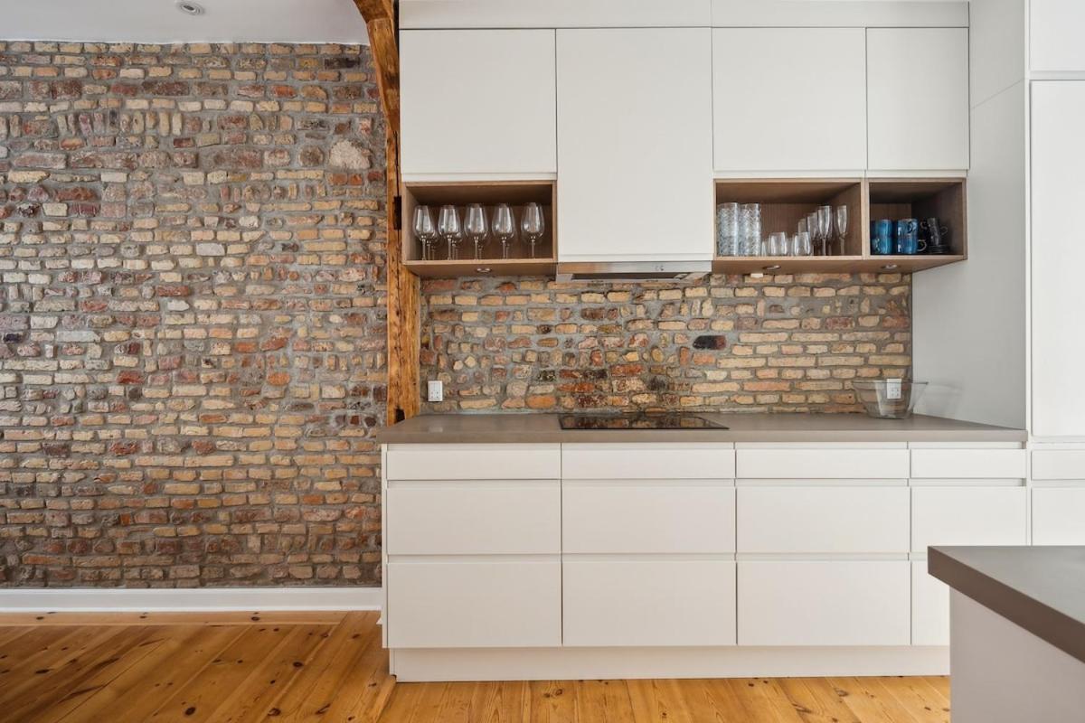 Apartment Modern In The Old Centre