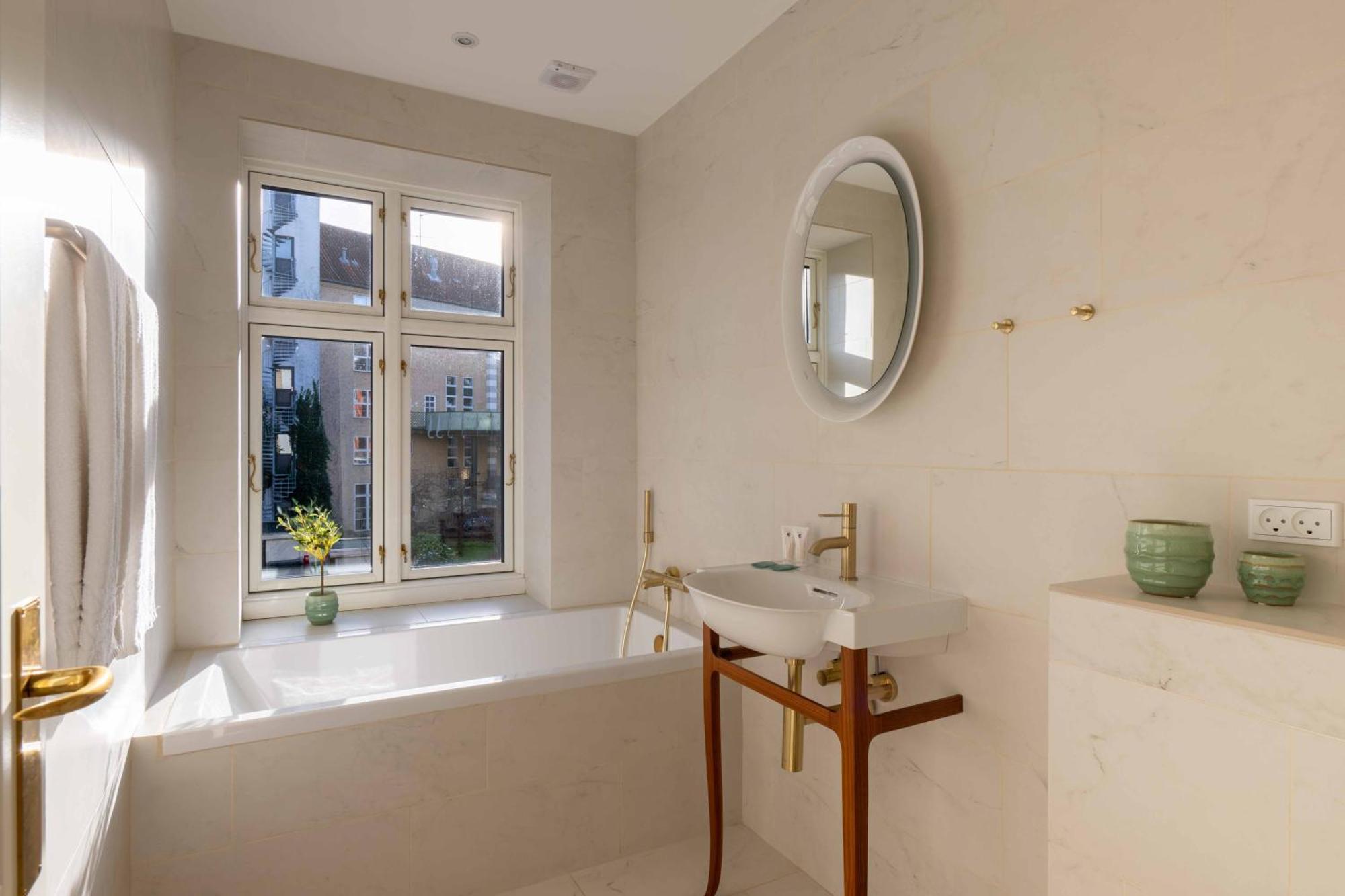 Apartment Lovely By W Bathtub And Balcony