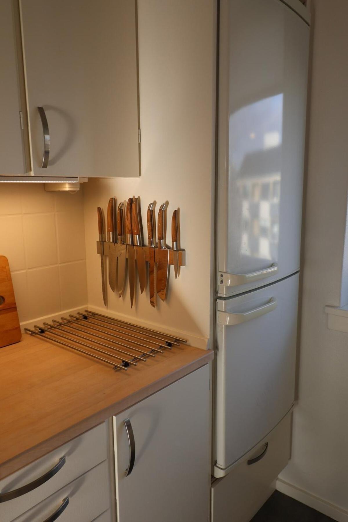 Cosy Near City, Beach, Metro & Airport Lejlighed *