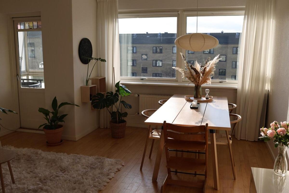 Cosy Near City, Beach, Metro & Airport *