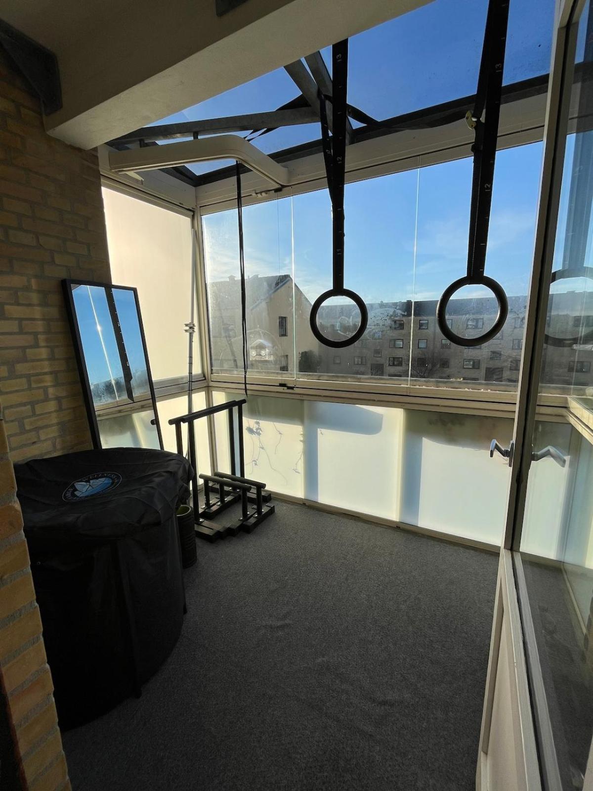 Lejlighed Cosy Near City, Beach, Metro & Airport