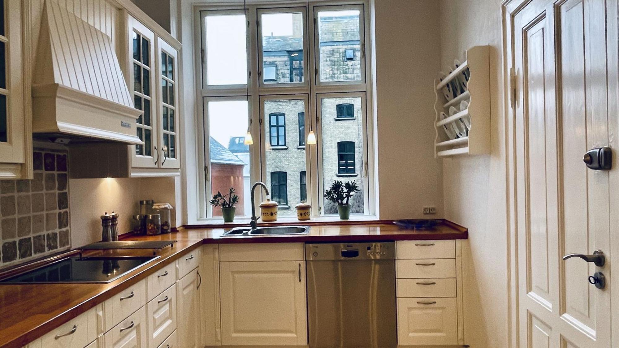 Apartmentincopenhagen 1672 *