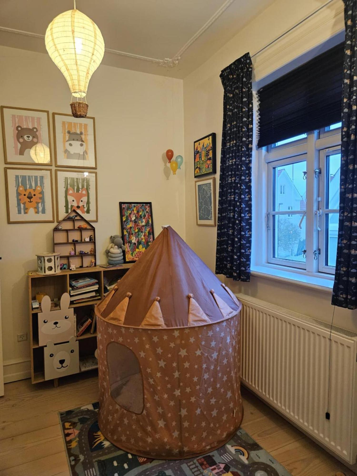 Villa Flot Stort Hus I Valby Udlejes!