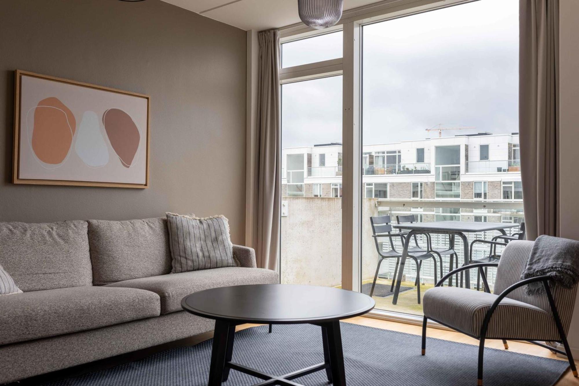 Amazing Two Bedroom Flat In Urban Area