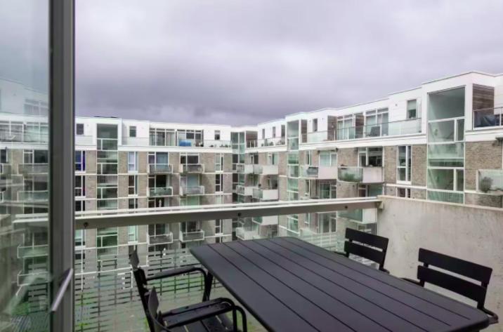 Amazing Two Bedroom Flat In Urban Area Copenhagen