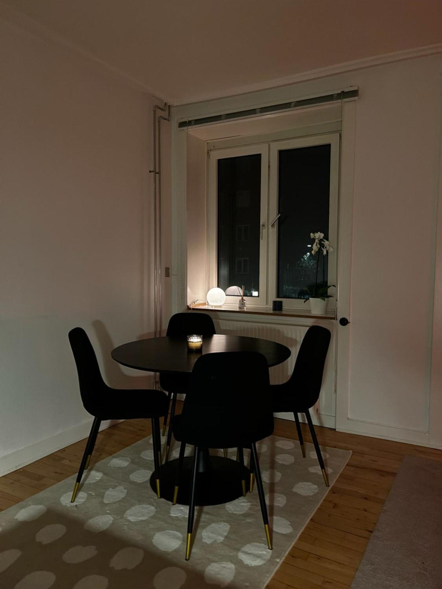 & Living - Nv Apartment