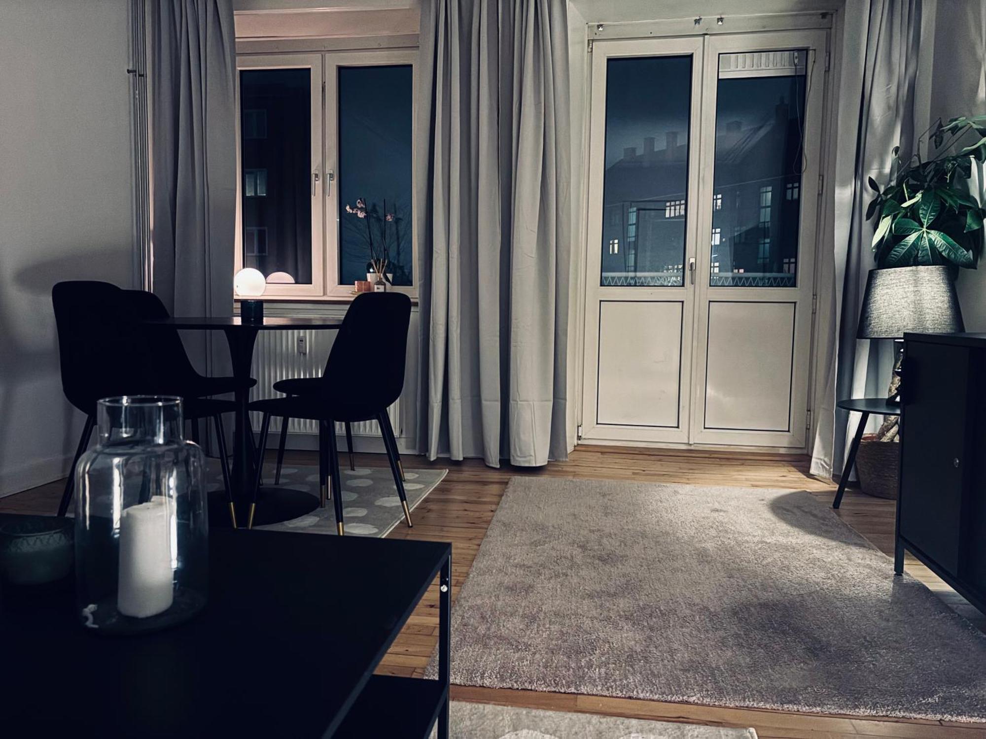& Living - Nv Apartment *