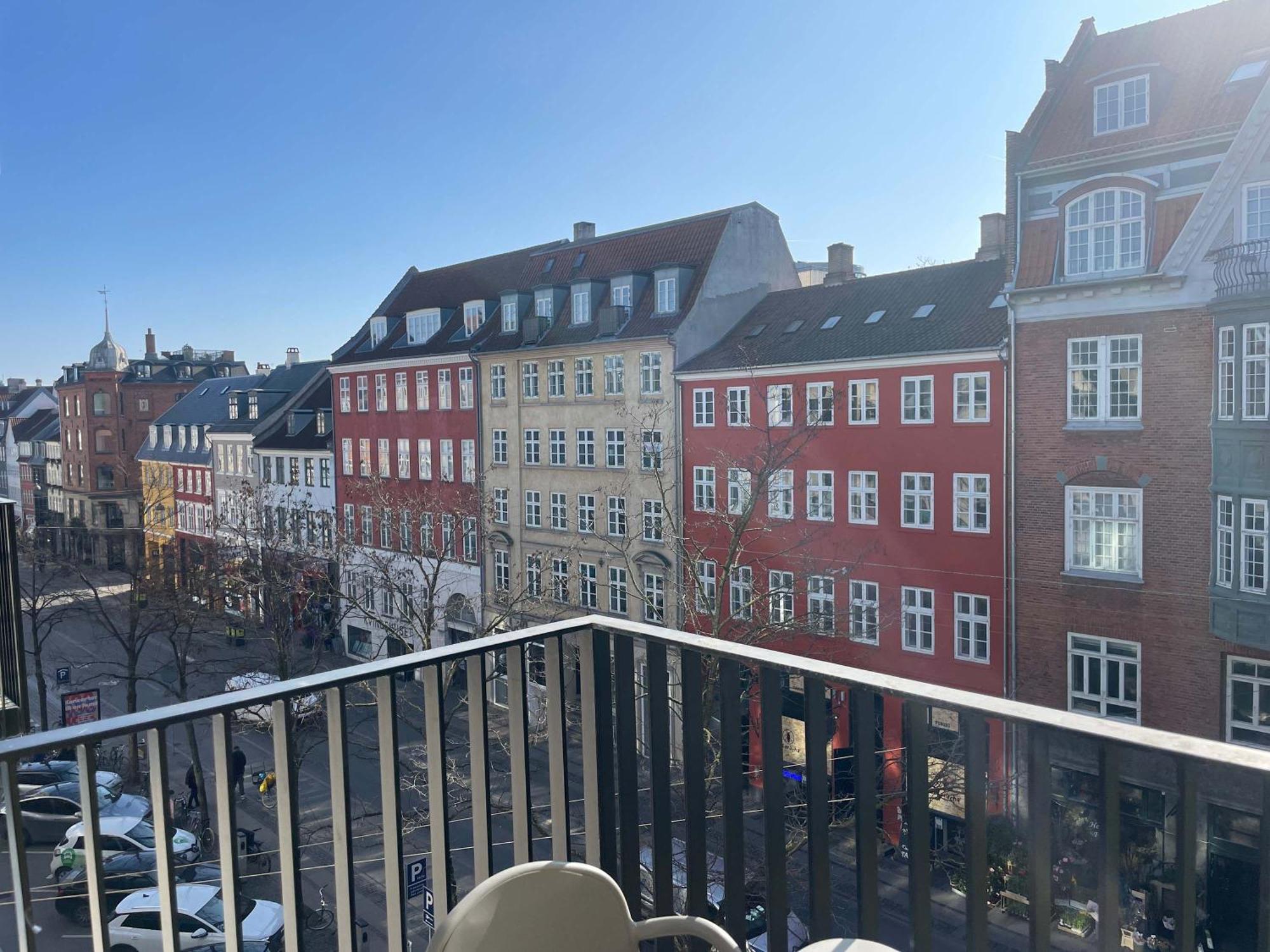 Cozy Luxury - Sunny Balcony In Center Apartamento *